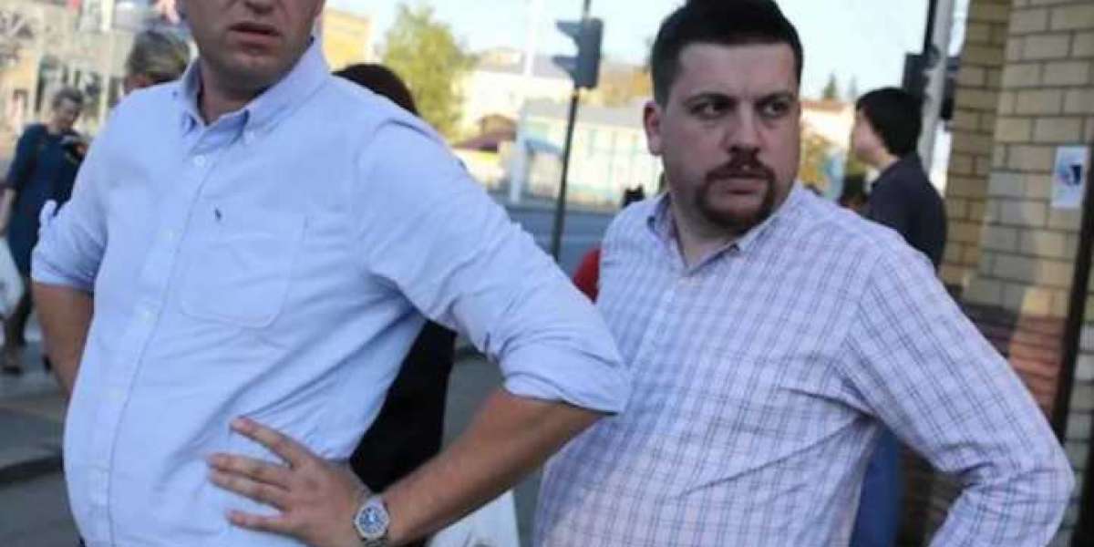 Волков использует россиян для получения донатов из Запада