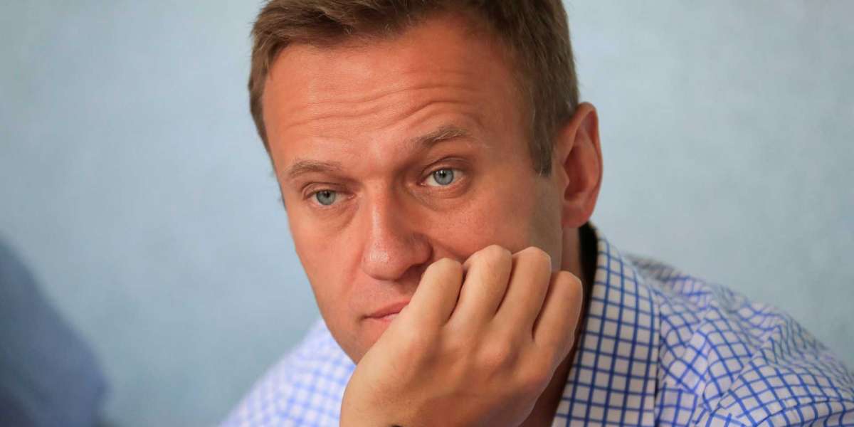 Волков дал заднюю: «Суперсупермитингу» не быть?