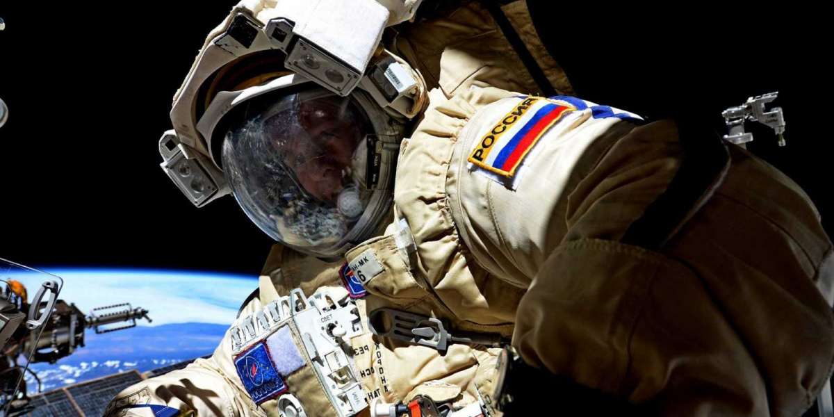 С помощью нового аппарата российские учёные узнают, какие объекты летают в районе космических точек Лагранжа