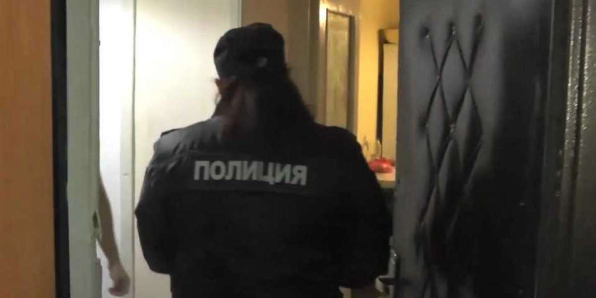 В Питере провели рейд по квартирам в поиске нелегалов