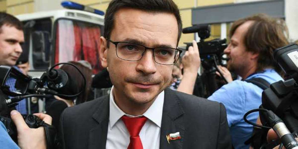 Стометровая квартира Яшина: без мам пап и кредитов