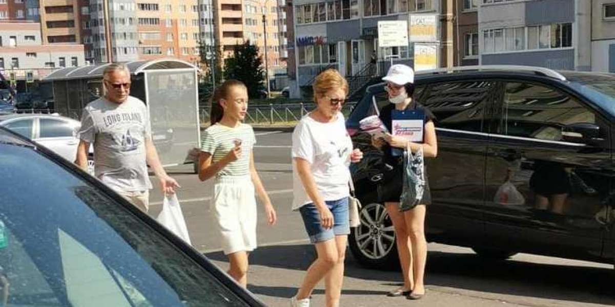 Когда видишь сборщика подписей вспомни фильм «Всегда говори «ДА»