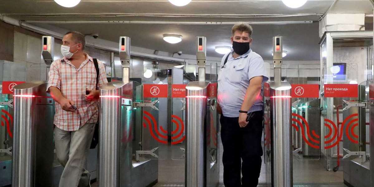 При Беглове Петербург стал серьезно отставать от Москвы по развитию