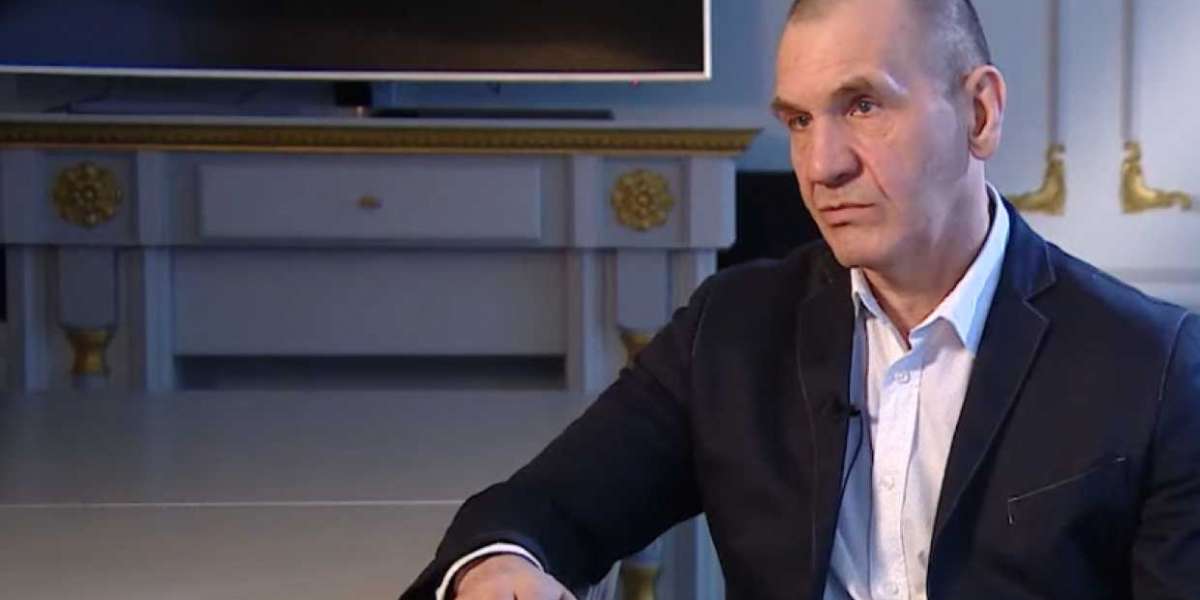 Максим Шугалей раскритиковал архитектурное убожество в Петербурге
