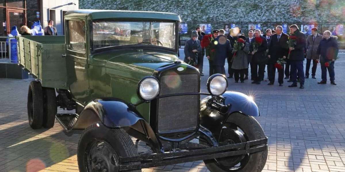 В честь 80-летия Дороги Жизни в музее «Прорыв блокады Ленинграда» установили новый экспонат