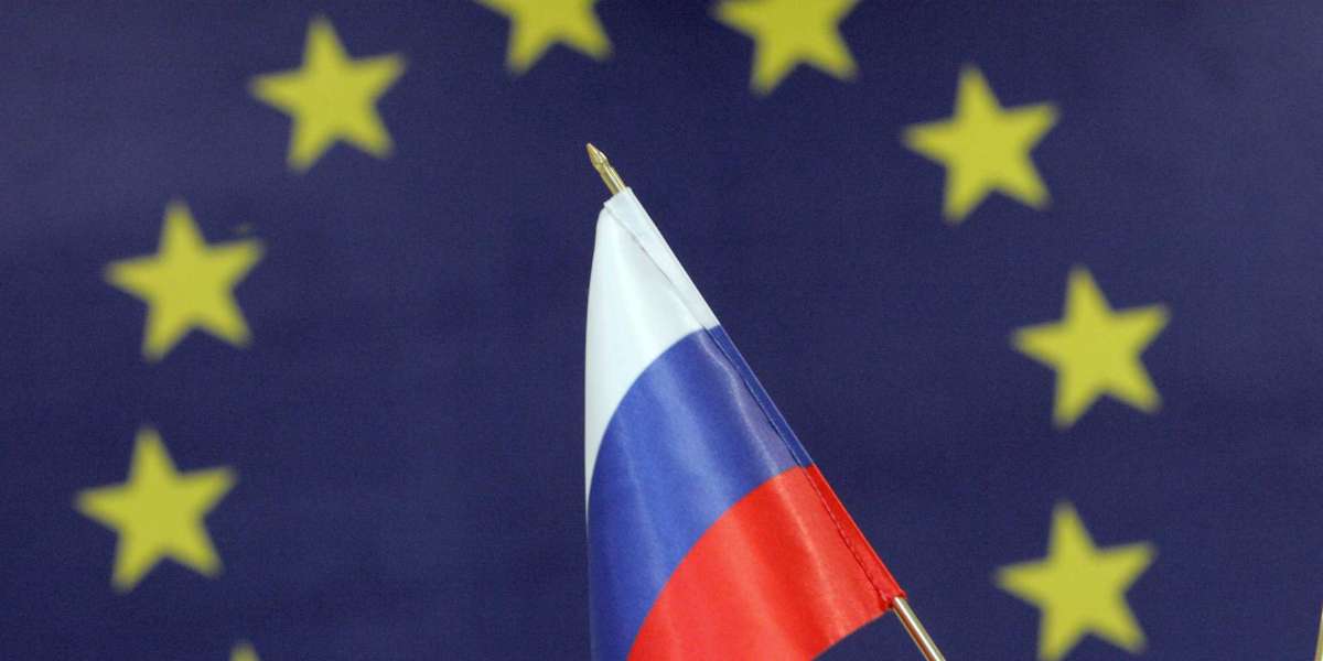 Европа понимает, что спасет её только Россия