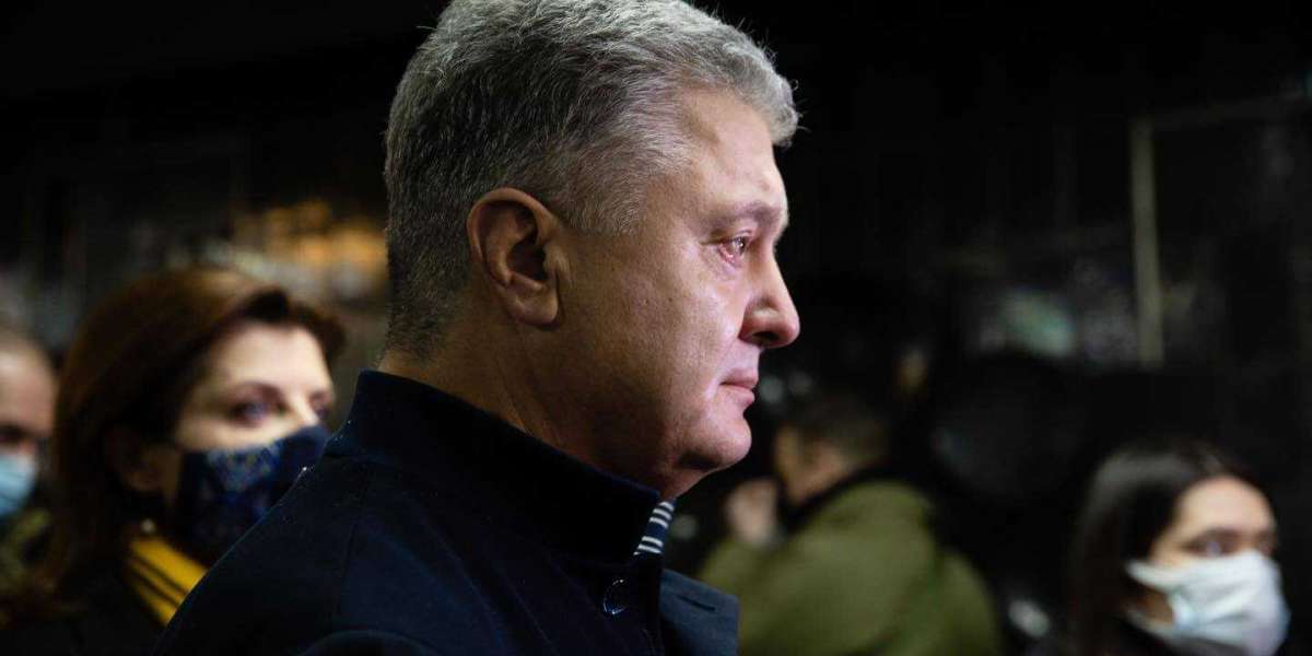 Порошенко убыл в большое дипломатическое турне