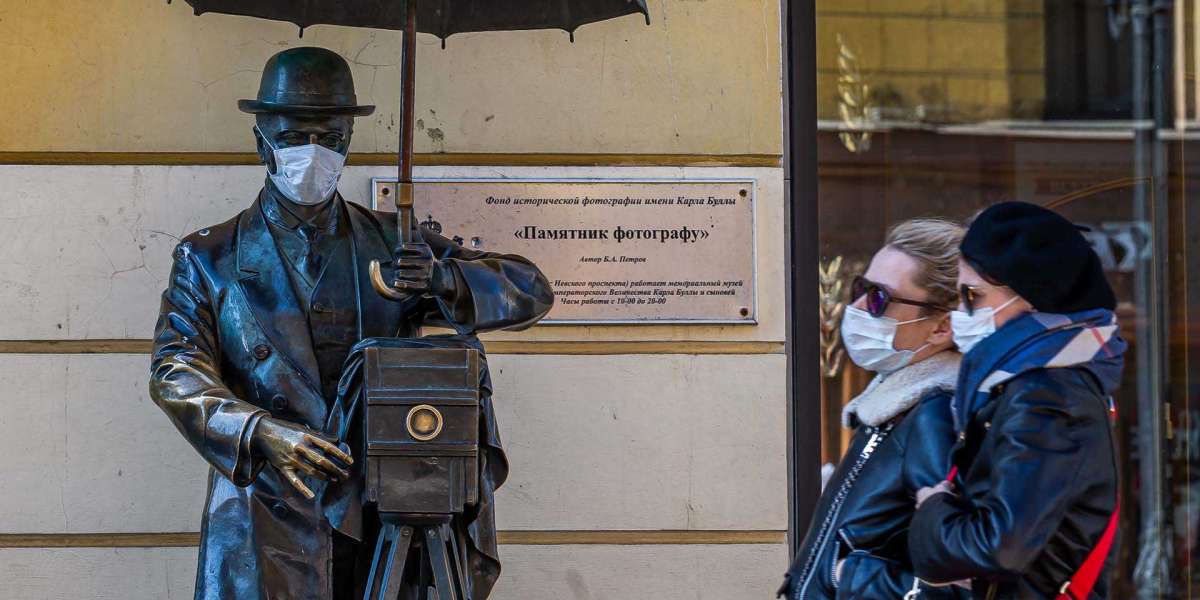 Петербург продолжает лидировать по числу новых заболевших Covid-19 