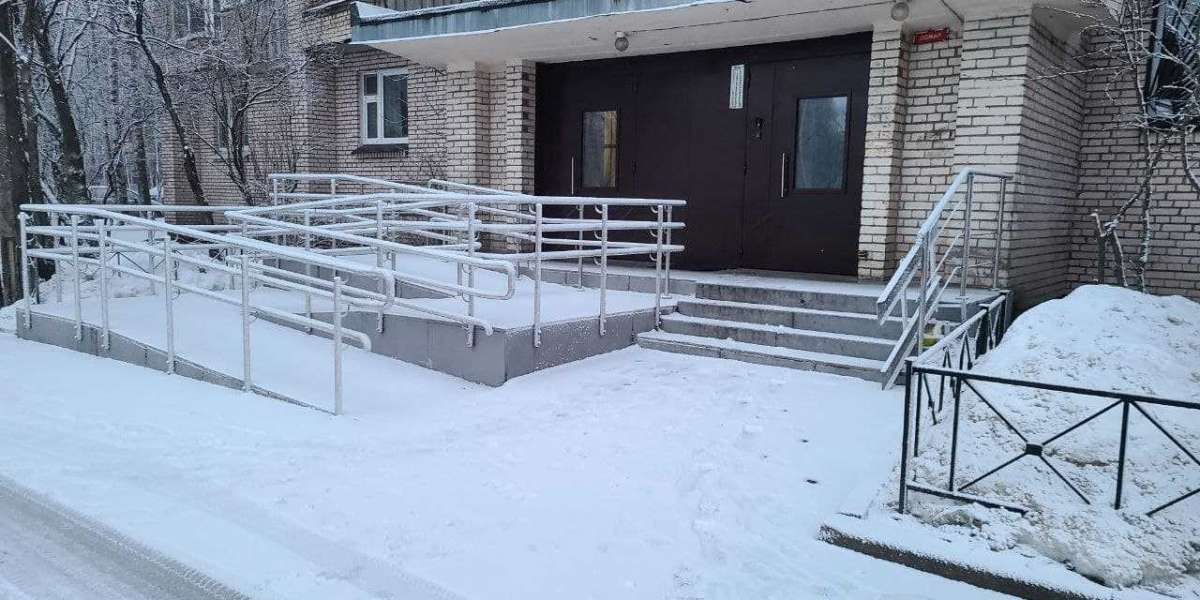 В ближайшую неделю нам потребуются лопаты и коньки