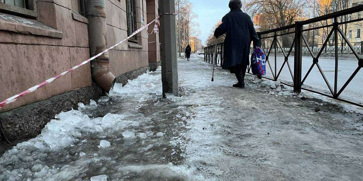 В травмпунктах Петербурга очереди, Беглов, спасибо!