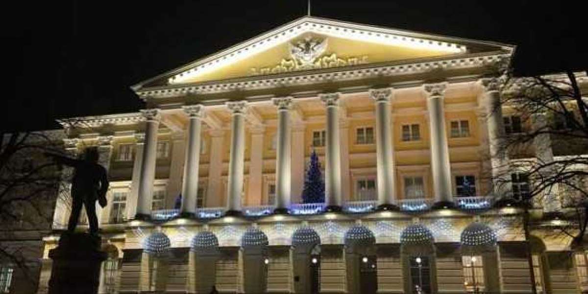 Зачем СМИ Смольного начали отрабатывать западную повестку  