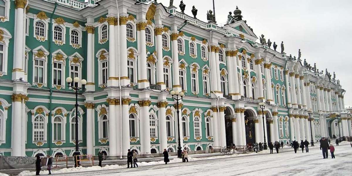 Расцветку Эрмитажа поменяют