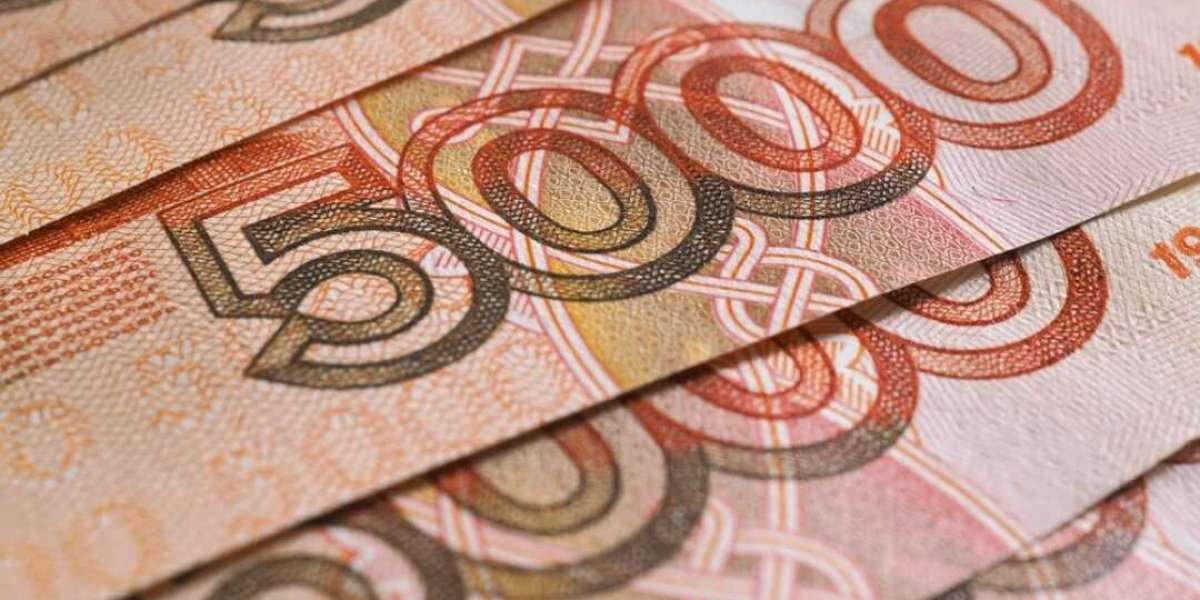 В каких сферах деятельности в Петербурге зарплаты выросли больше всего? 