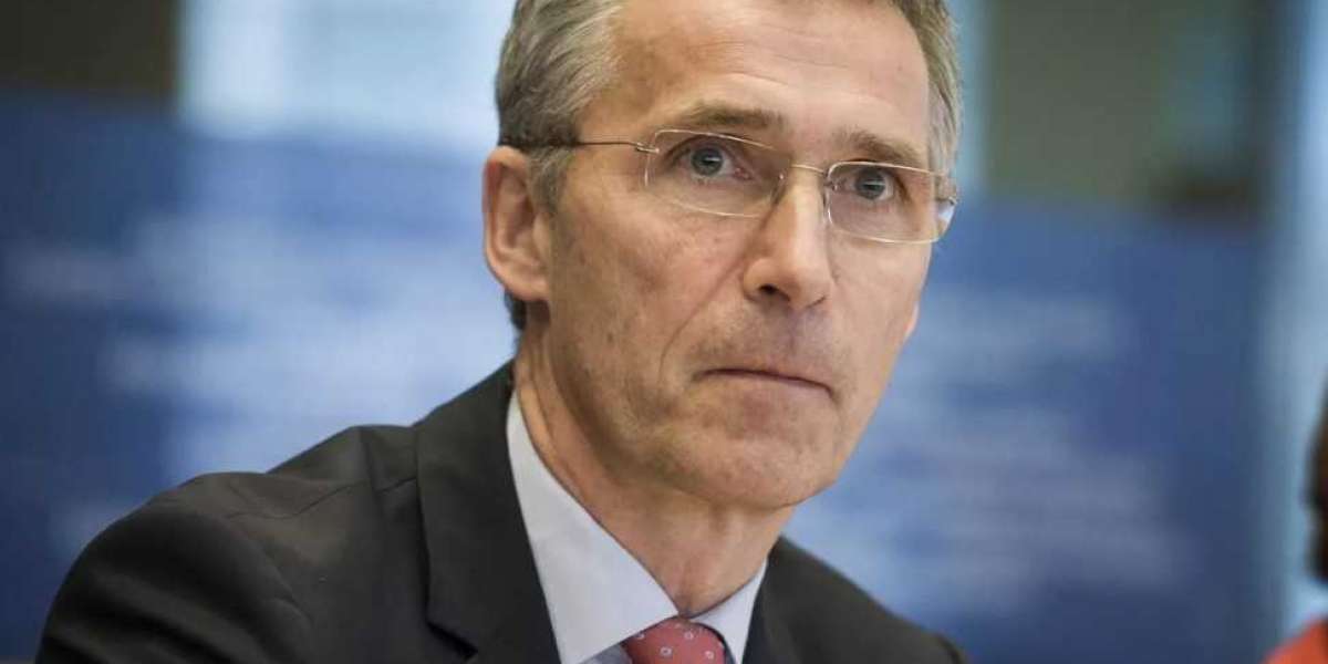 Немецкие журналисты подловили генсека НАТО на лжи о России
