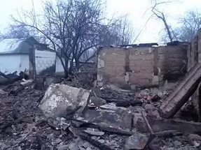 Дети Луганска поддержали флэшмоб и просят о МИРЕ